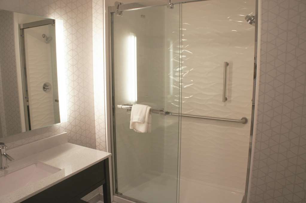 La Quinta By Wyndham West Memphis Hotel Room photo