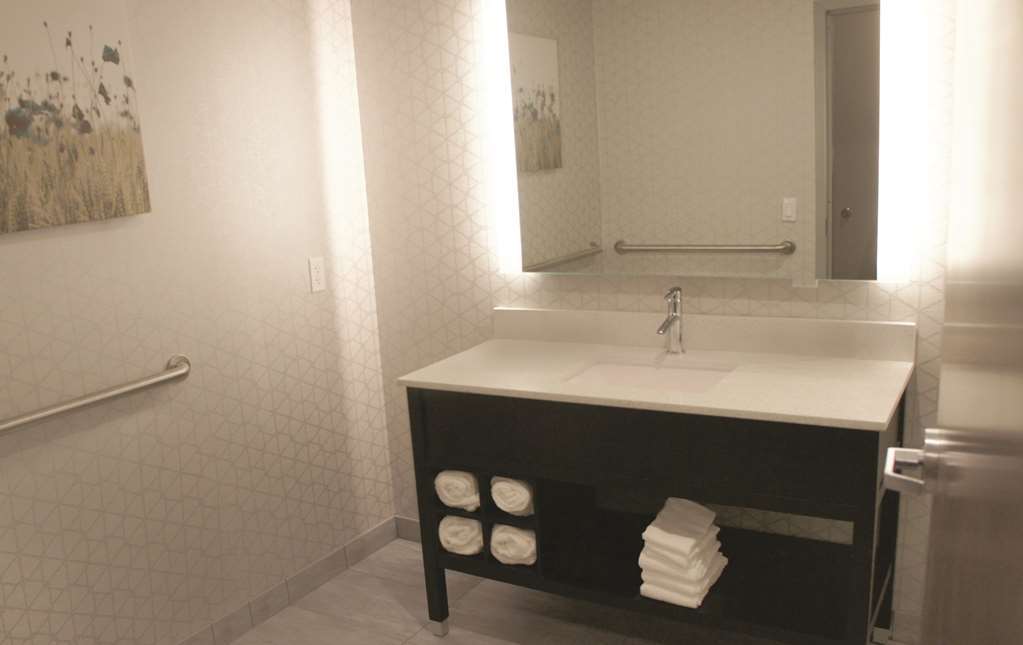 La Quinta By Wyndham West Memphis Hotel Room photo