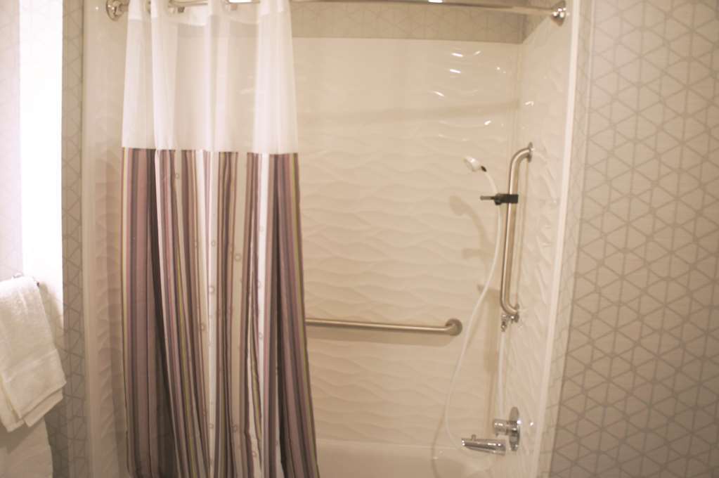 La Quinta By Wyndham West Memphis Hotel Room photo